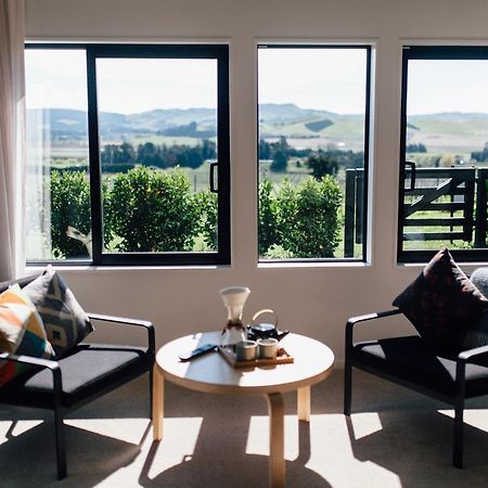 Black Estate B & B Waipara Экстерьер фото